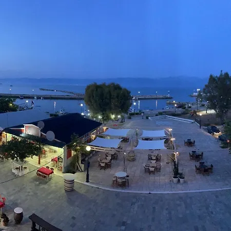 Grand Pension Apartment *